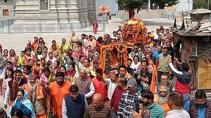 योग ध्यान बदरी मंदिर पहुंची आदि गुरु शंकराचार्य की गद्दी, चार मई को खुलेंगे धाम के कपाट