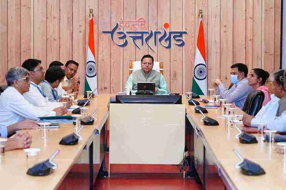 सुरक्षा मानकों से खिलवाड़ बर्दाश्त नही – सीएम धामी ने हैली सर्विस ऑपरेटर्स को कड़े शब्दों में स्पष्ट किया