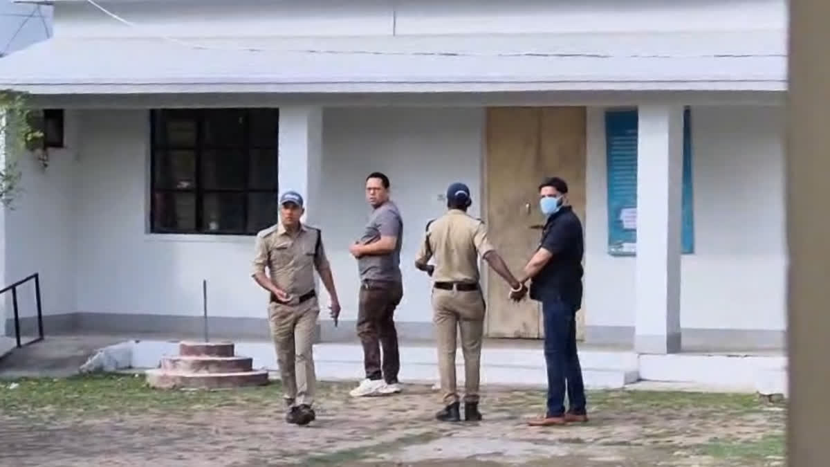 ऋषिकेश: महिला से रेप का आरोप, बाप-बेटे समेत 3 पर केस; एक गिरफ्तार